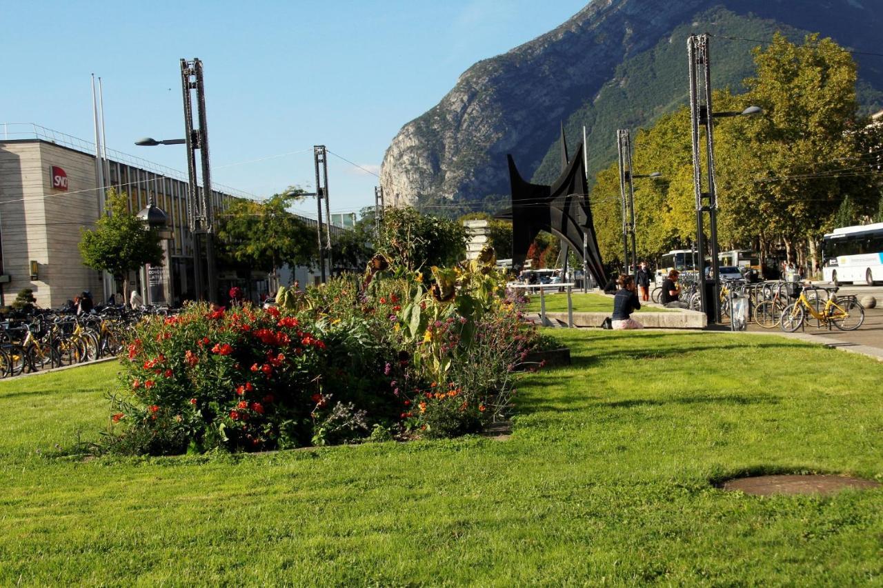 Grenoble Hyper-Centre + Wifi + Netflix Apartment Bagian luar foto